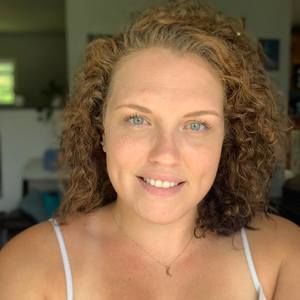 Meet your Posher, Alana